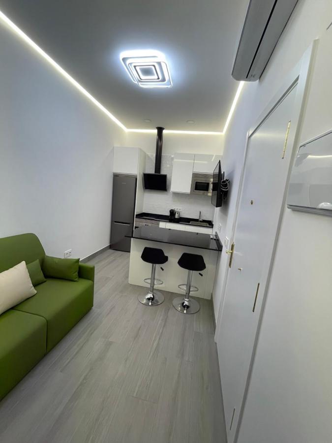 Suara Apartamentos 3 Madrid Exterior photo